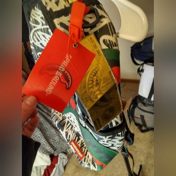 Sprayground Scribble Shark Backpack - Picture 4 of 4